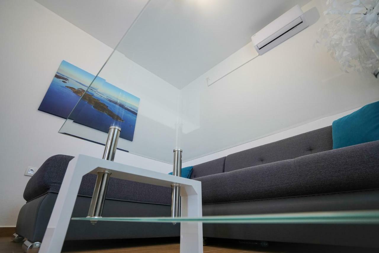 Tj Apartment 1 Zadar Eksteriør billede